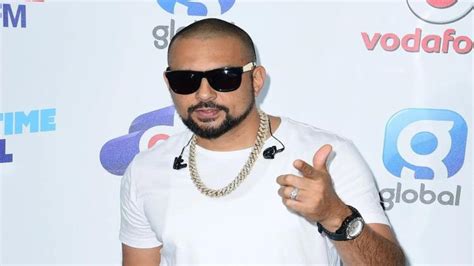 Online court records identify the man as 30-year-old <b>Sean</b> <b>Paul</b> <b>Reyes</b>, of New York. . Sean paul reyes biography